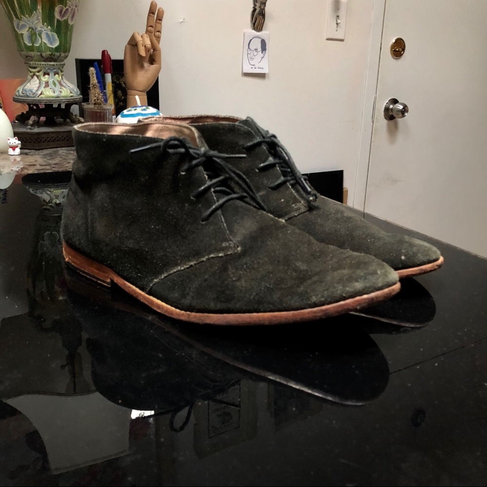Vanishing Elephant Dress/Casual shoes